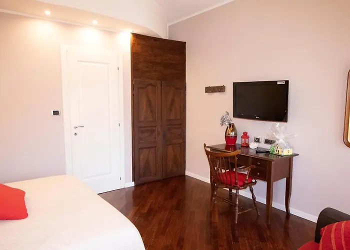 La Casa Di Adele Cagliari B&B